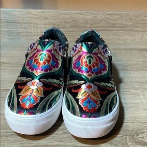 Steve Madden Geary Multi | Size: 6.5